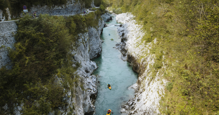 Einzigartiges Erlebnis: eine Tour auf dem smaragdgrünen Fluss Soča