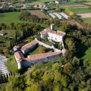 Das Castello di Villalta bei Fagagna ist eines der schönsten mittelalterlichen Schlösser Friauls.