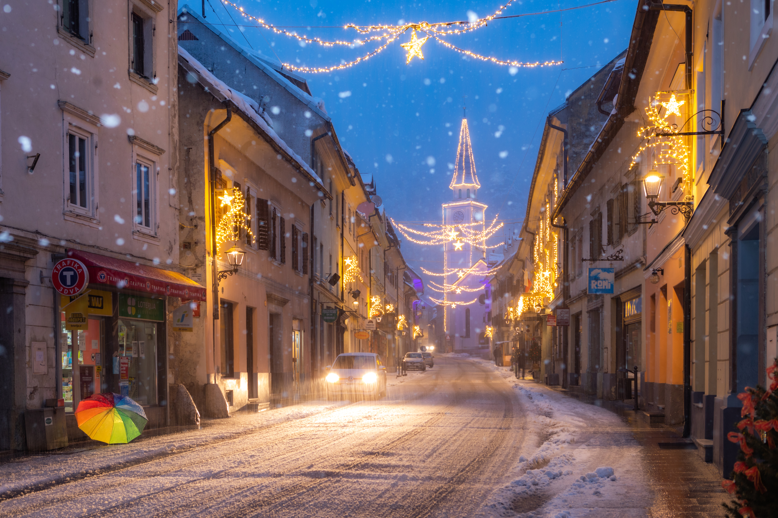 Die historischen Städte Sloweniens locken mit zauberhaften Christkindlmärkten, Aktivitäten in der Natur, Thermen sowie Kunst und Kultur.